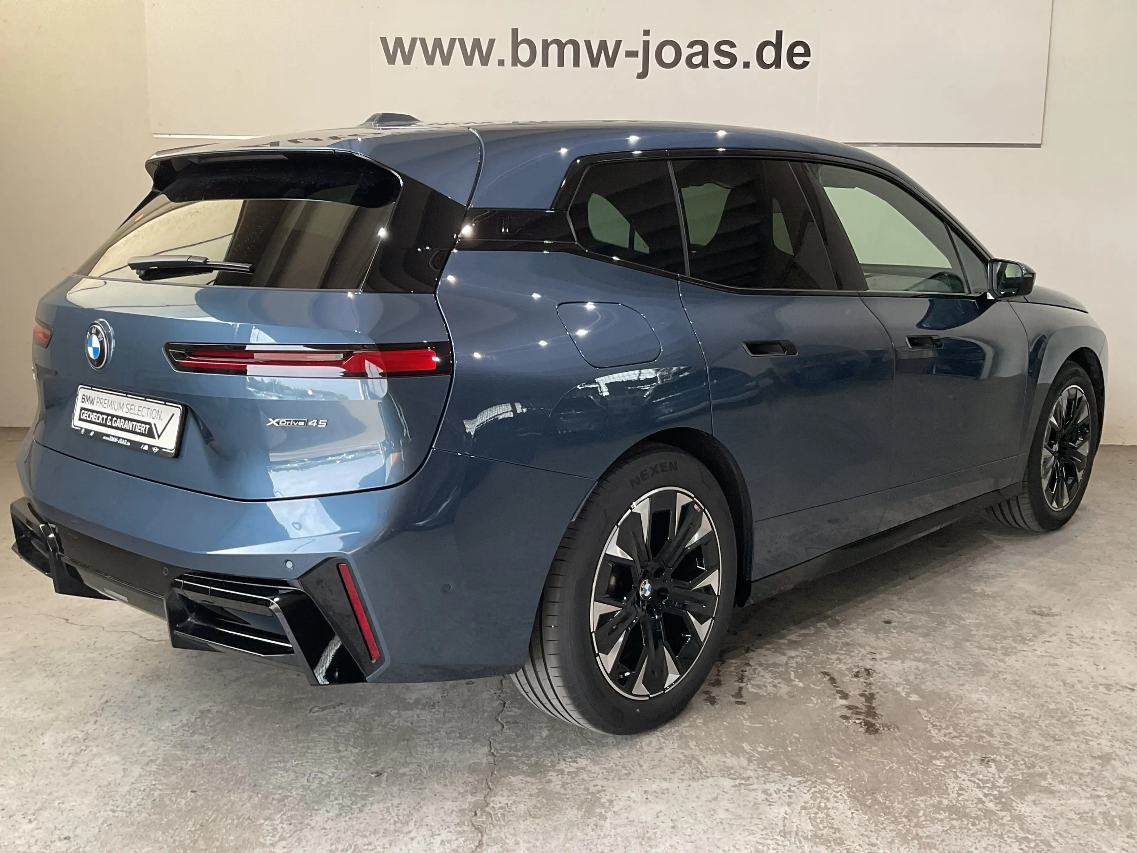 BMW iX xDrive45 M Sportpaket, Sitzbelüftung, Multifunktio — photo 14