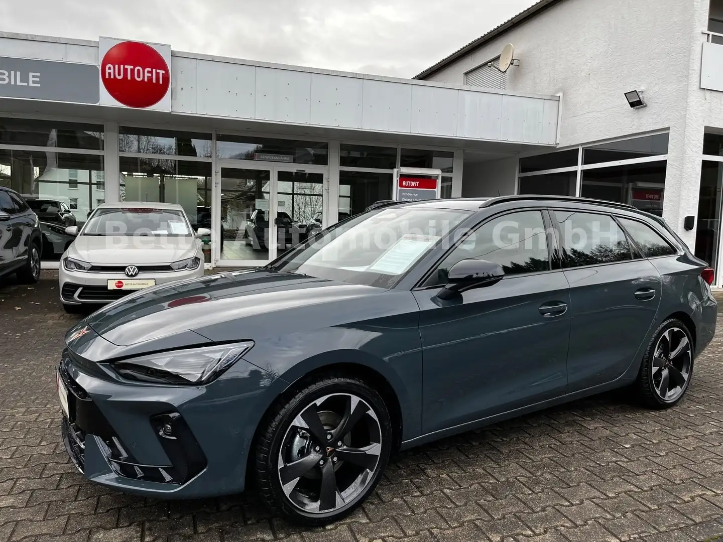 CUPRA Leon 1.5 TSI *SZHG*AHK*KLIMA* Blau - 1