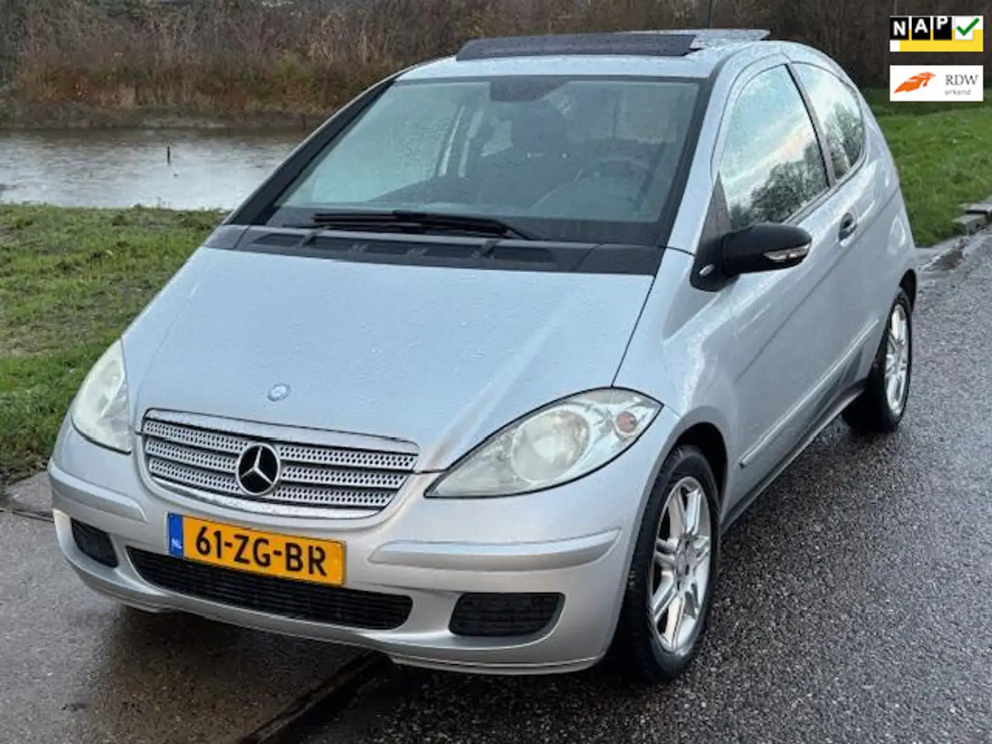 Mercedes-Benz A 170 Classic 3-Drs Automaat Airco Audio/CD Leder/Stof L Grau - 1
