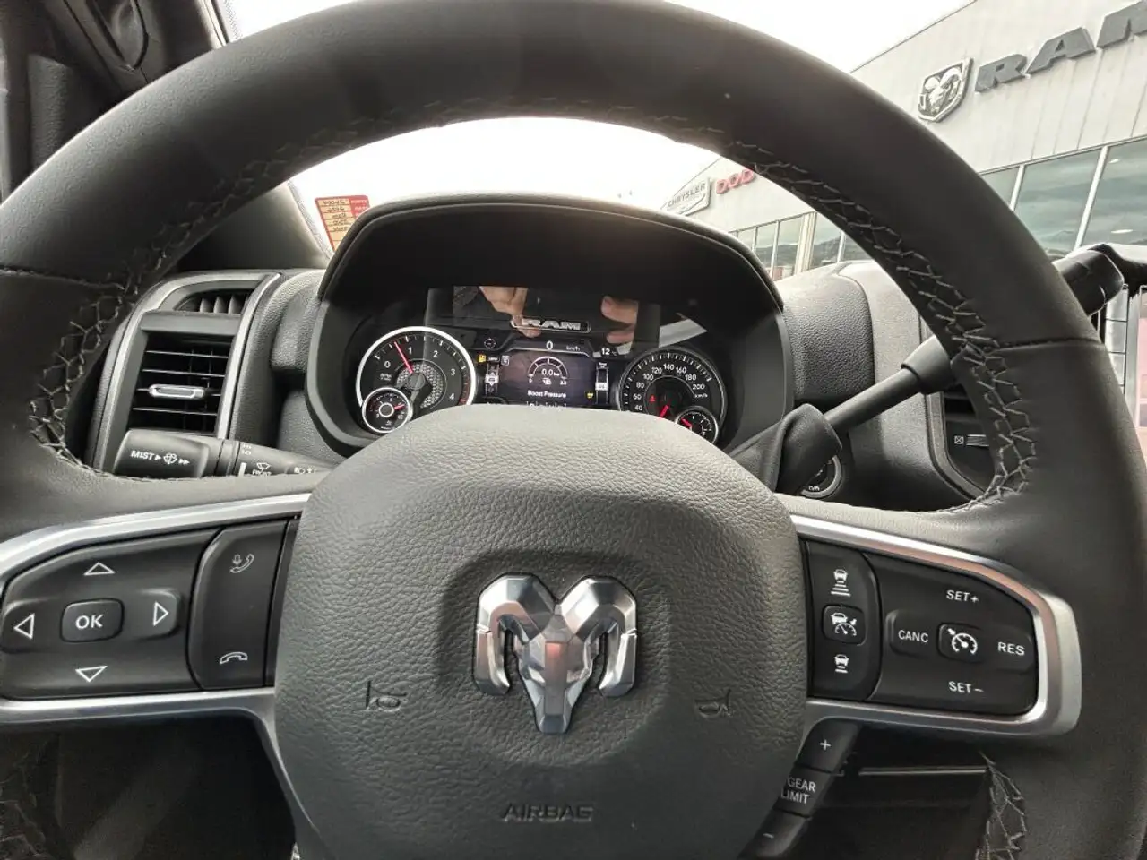RAM 3500 снимка RAM 3500