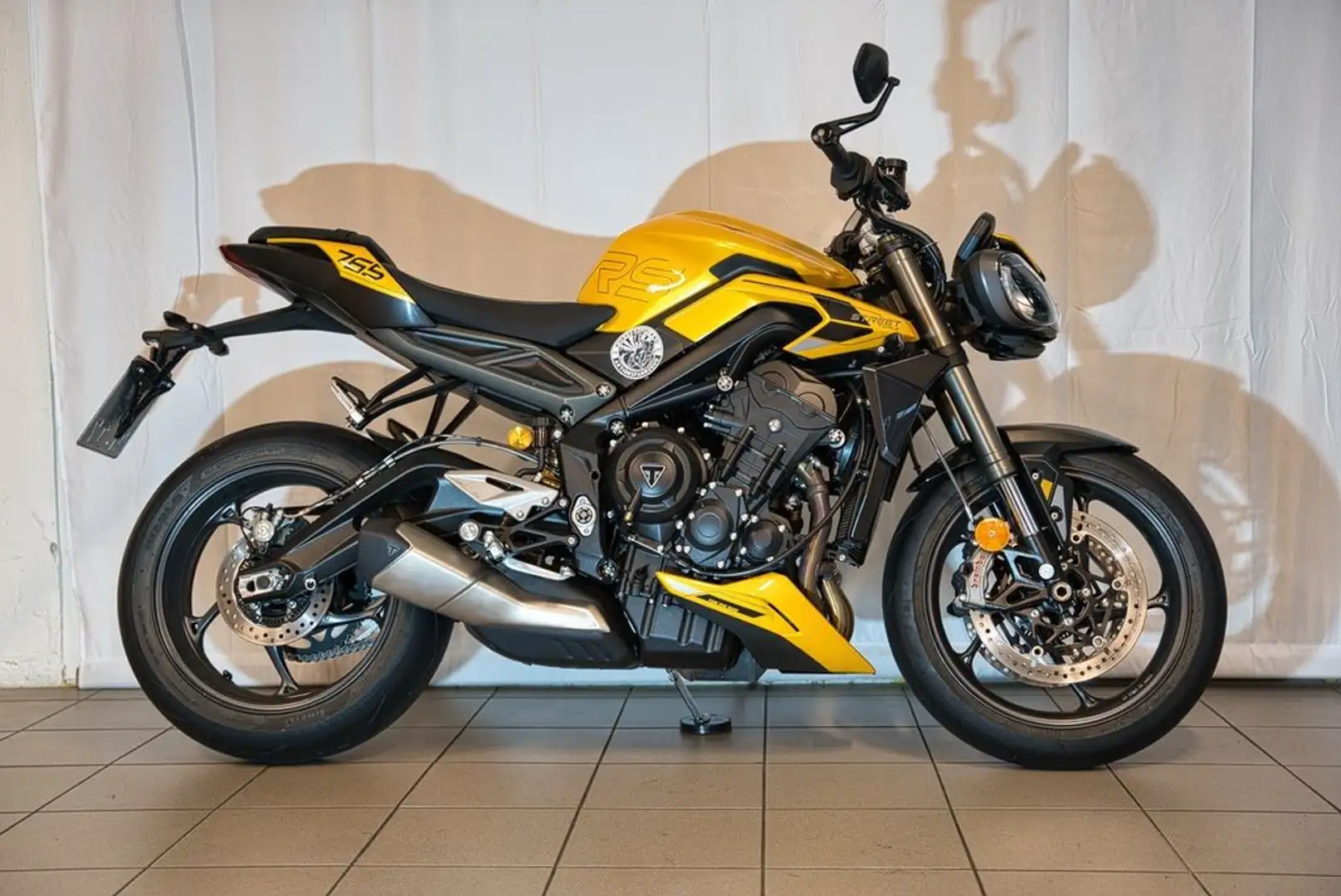 Triumph Street Triple RS Gelb - 2