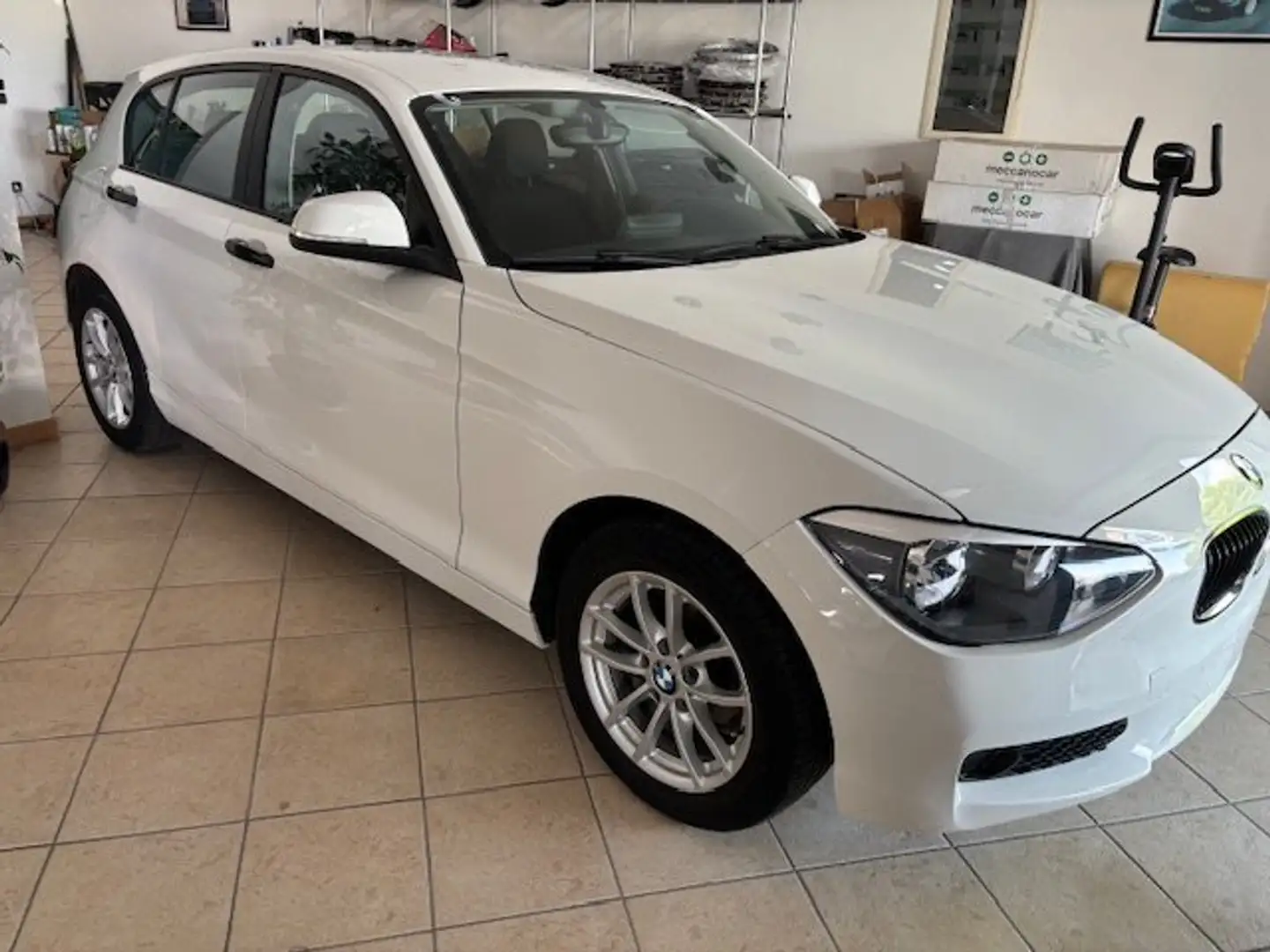 BMW 114 114i 5p Sport Blanc - 1