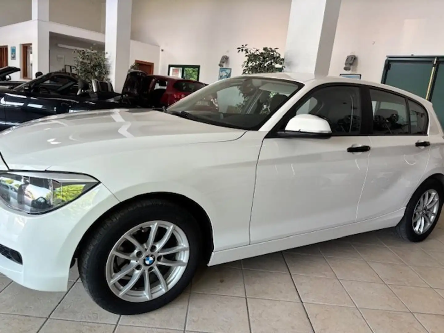 BMW 114 114i 5p Sport Blanc - 2
