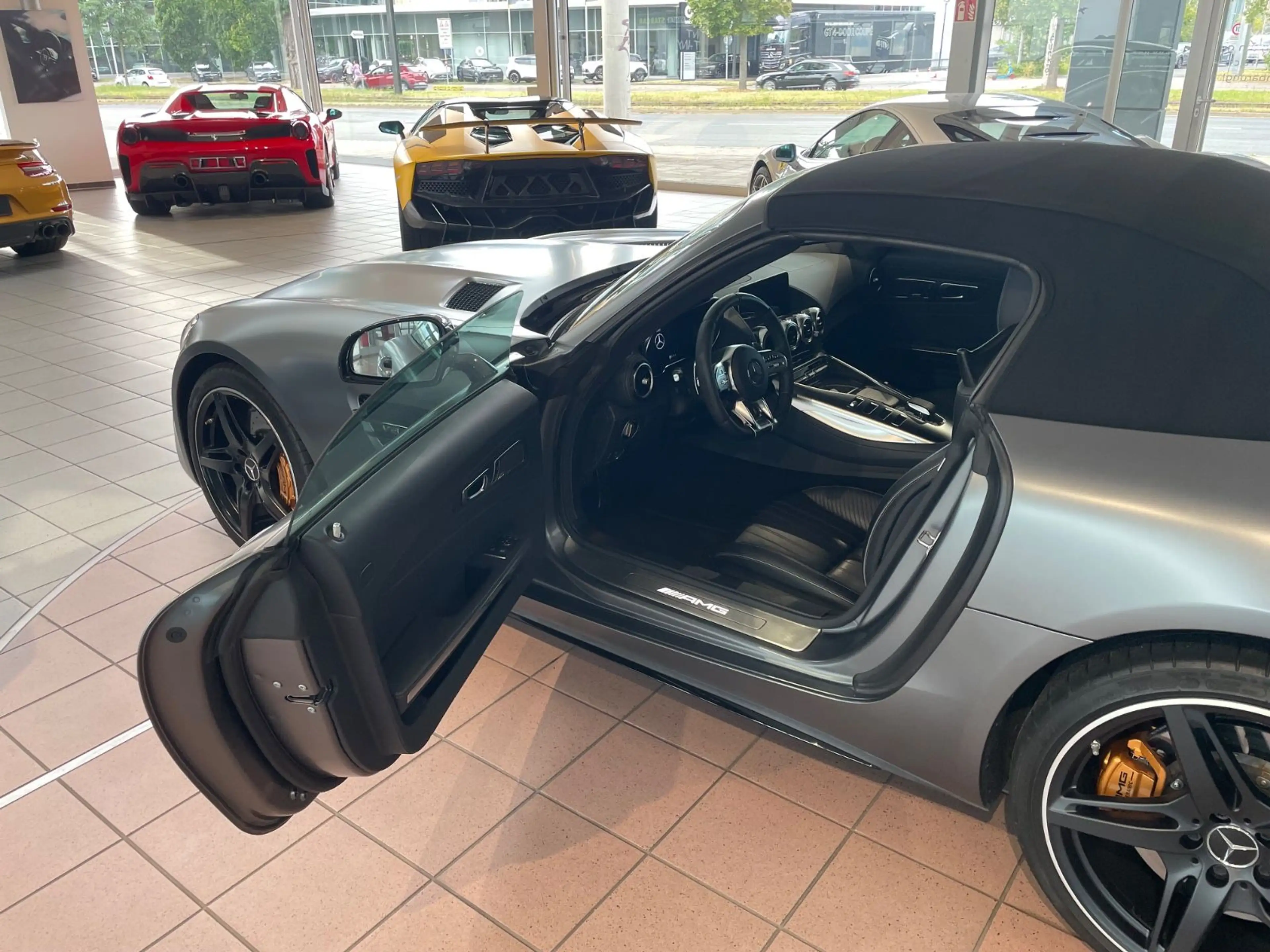 Mercedes-Benz AMG GT Roadster  KERAMIK/MATT/BURMEST/ACC/GARANT — photo 12