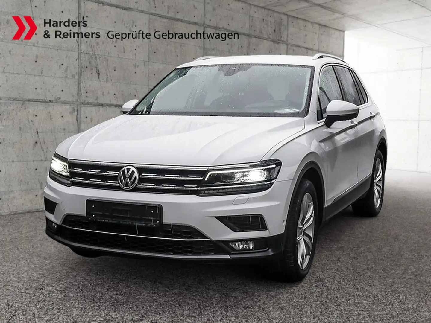 Volkswagen Tiguan 1.5 TSI Highline Wit - 1
