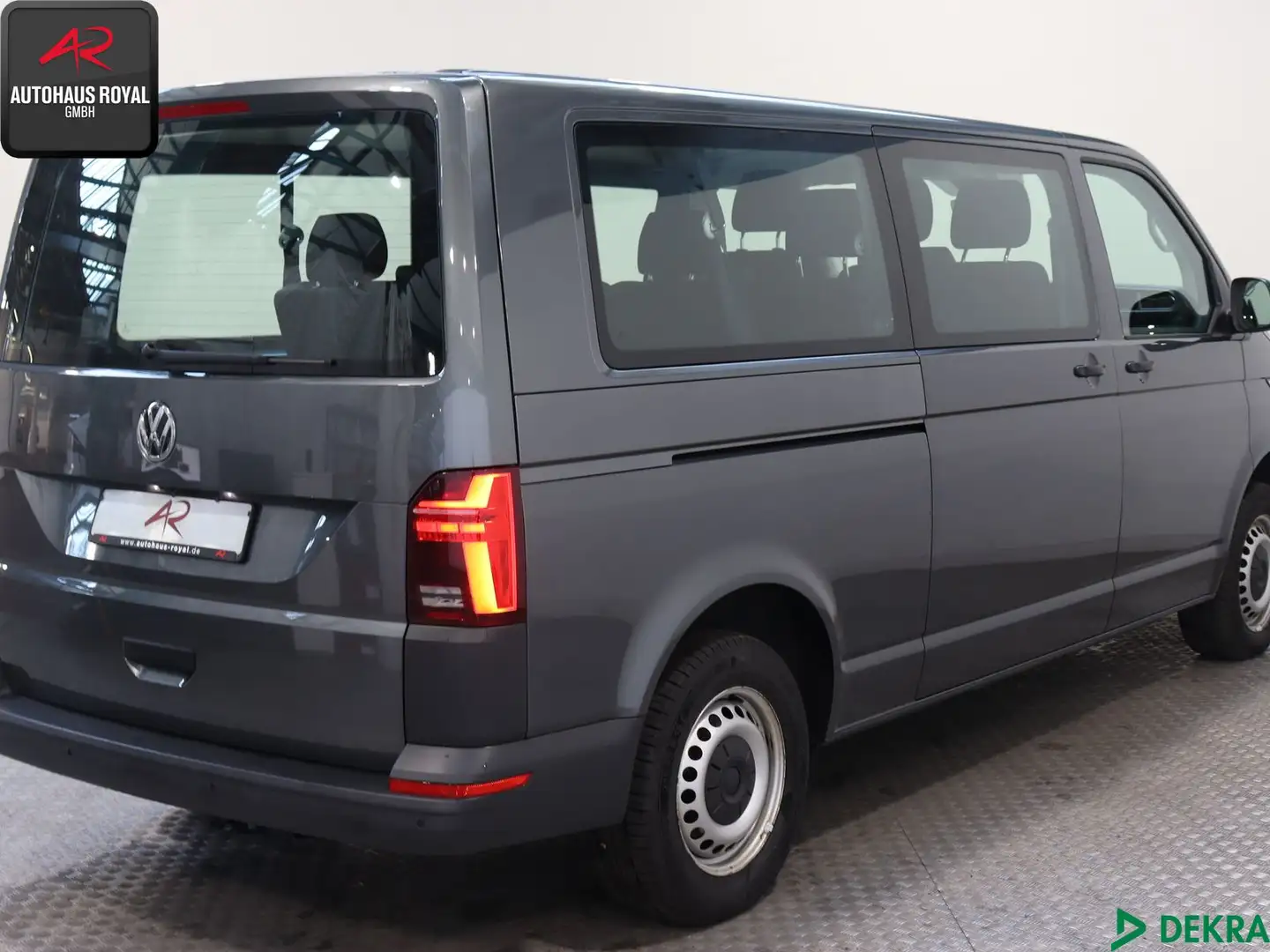 Volkswagen T6 Kombi T6 Kombi T6.1 2.0 TDI 4M LR 8 SITZE 2xSCHIEBETÜR Gris - 2