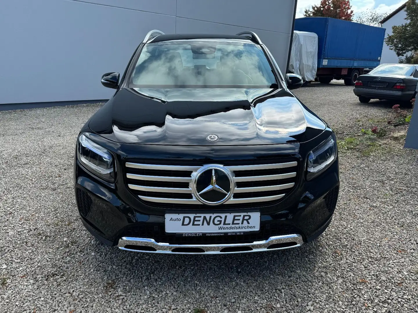 Mercedes-Benz GLB 200 d Progessive,AHK,LED,RFK,Navi,18" Alu, Schwarz - 1