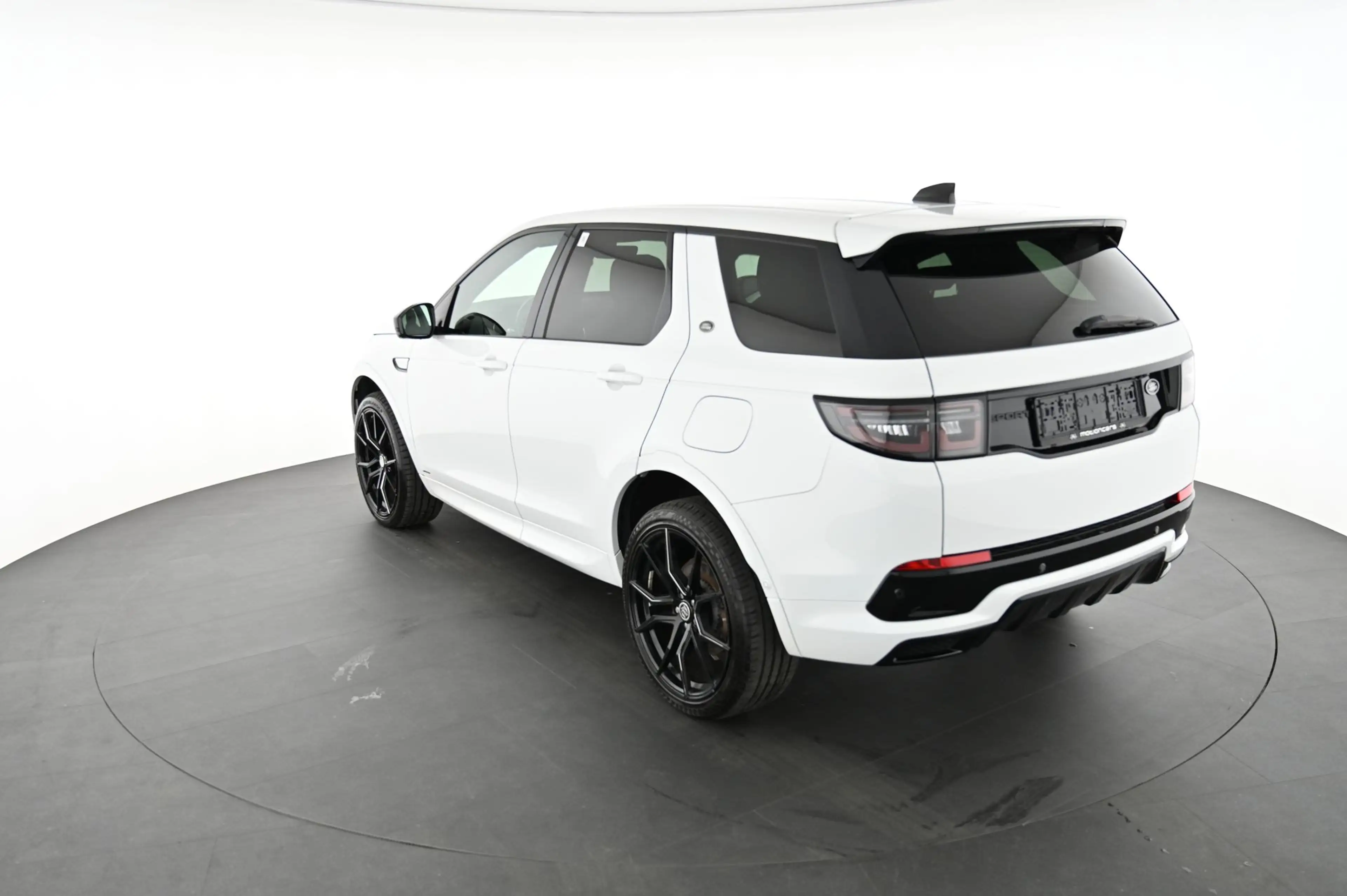 Land Rover Discovery Sport 2.0 P300e R Dynamic Pickerl NEU — photo 9