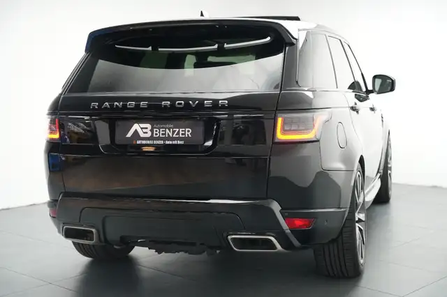 Land Rover Range Rover Sport view 9