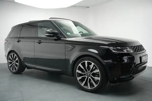 Land Rover Range Rover Sport view 2