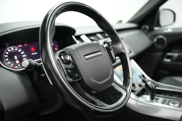 Land Rover Range Rover Sport view 16