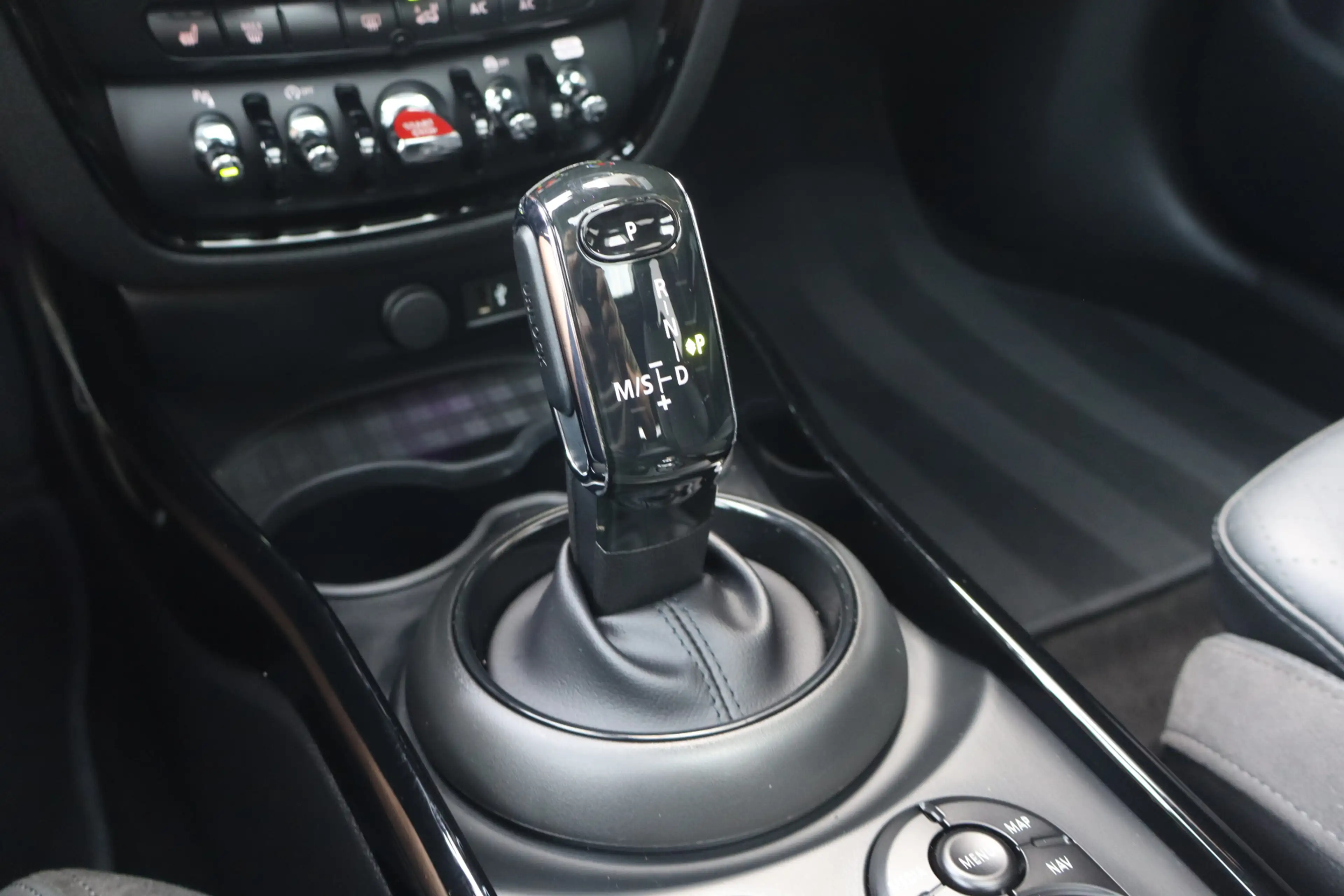 MINI Cooper Clubman 1.5 Richmond Park Edition NL-Auto!! Panoramadak I — photo 20