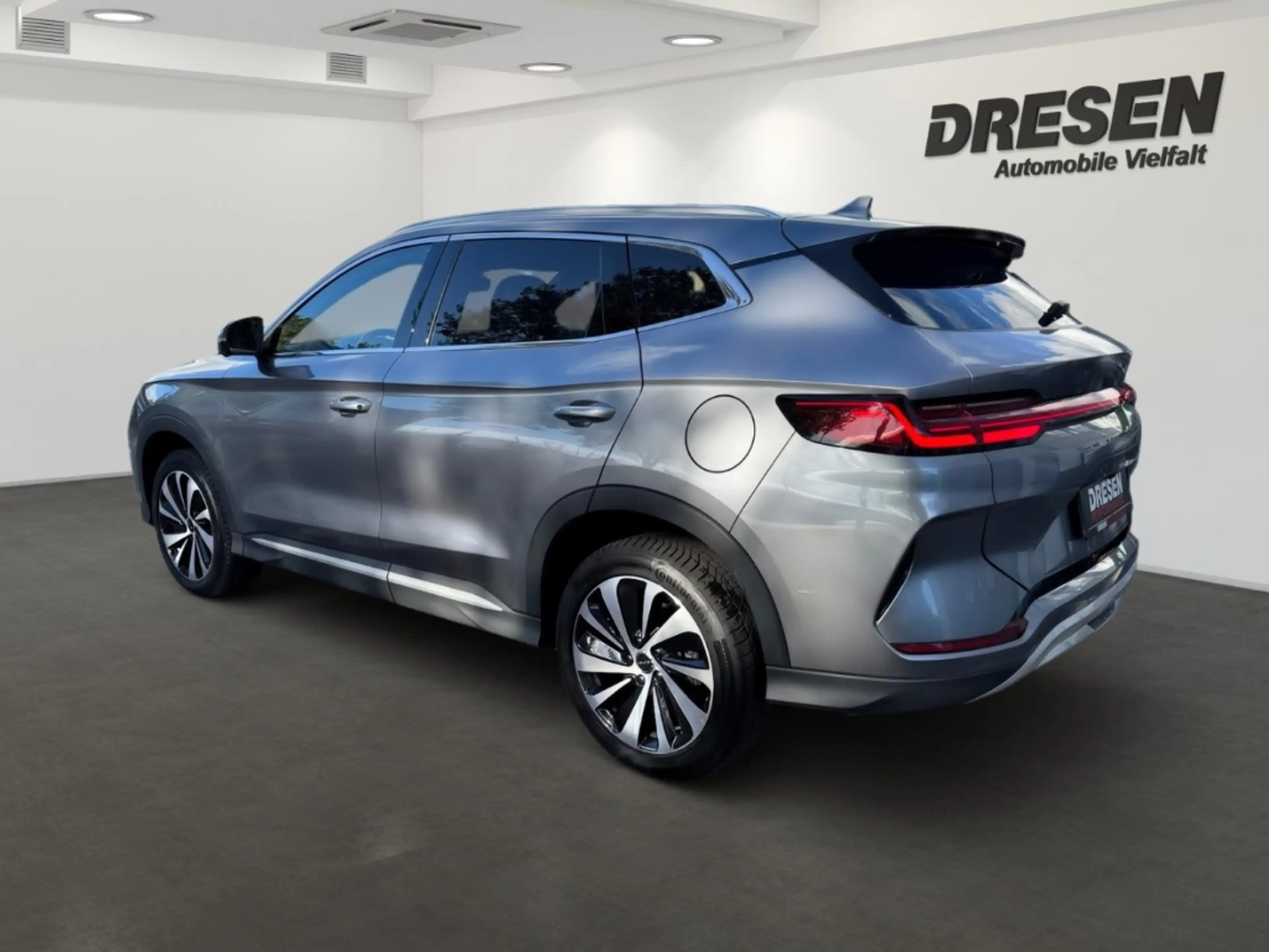 BYD Seal U COMFORT PHEV 1.5 160KW NAVI,KLIMA,SITZHZG,CARPLAY — photo 4