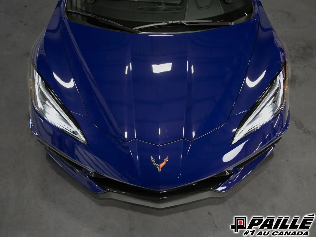 Chevrolet Corvette снимка Chevrolet Corvette