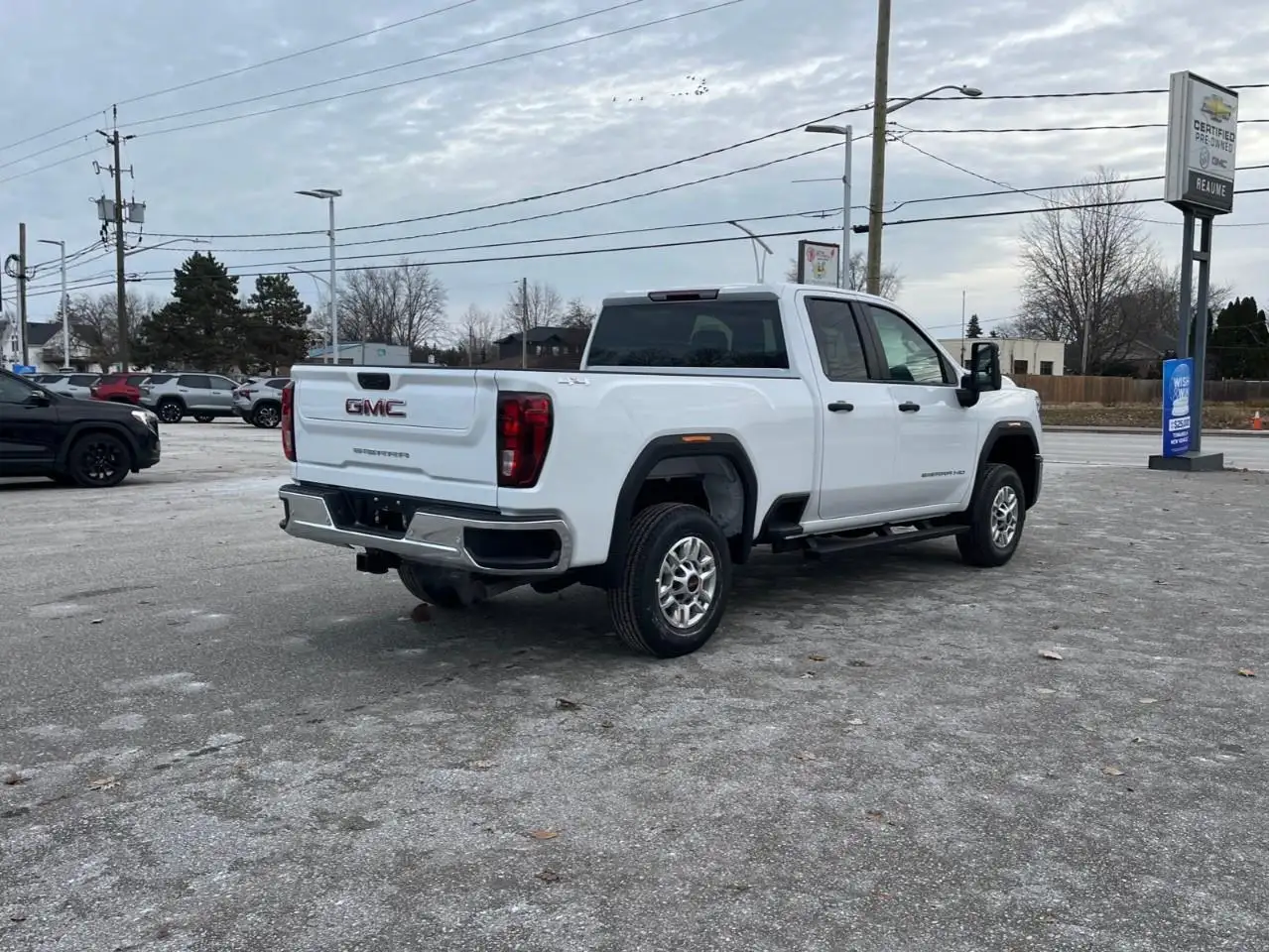 GMC Sierra 2500HD снимка GMC Sierra 2500HD