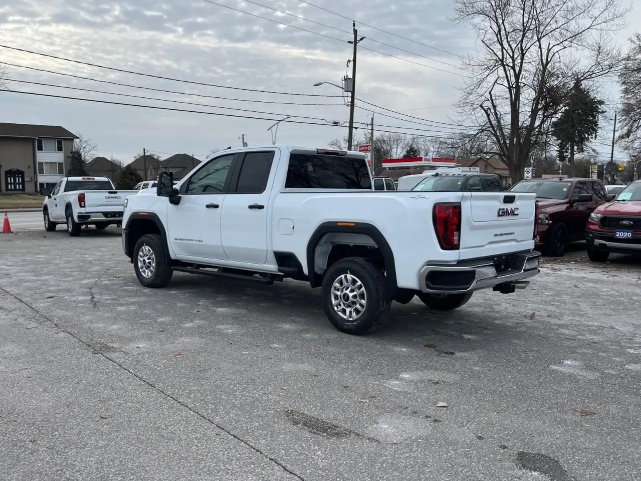 GMC Sierra 2500HD снимка GMC Sierra 2500HD