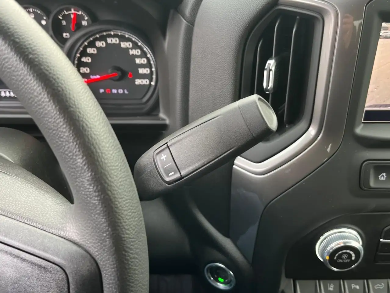 GMC Sierra 2500HD снимка GMC Sierra 2500HD