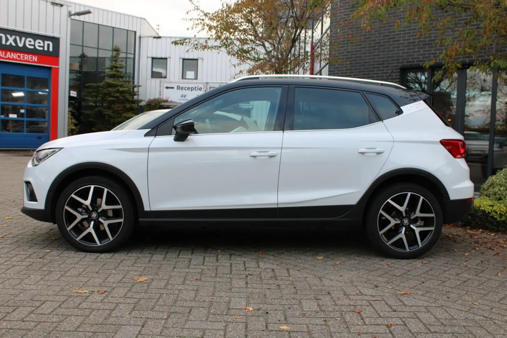 SEAT Arona 1.0 TSI FR DSG Virtual/Navi/Cam/18"/Trekhaak "RIJK Wit - 2