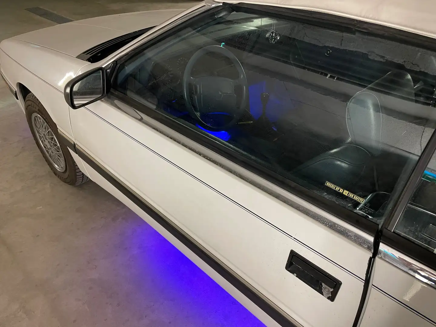 Chrysler Le Baron Le Baron Cabrio 2,5 Weiß - 2