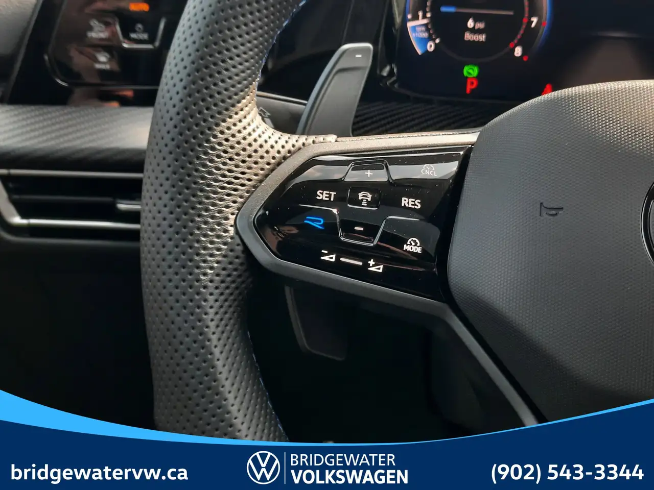 Volkswagen Golf R снимка Volkswagen Golf R
