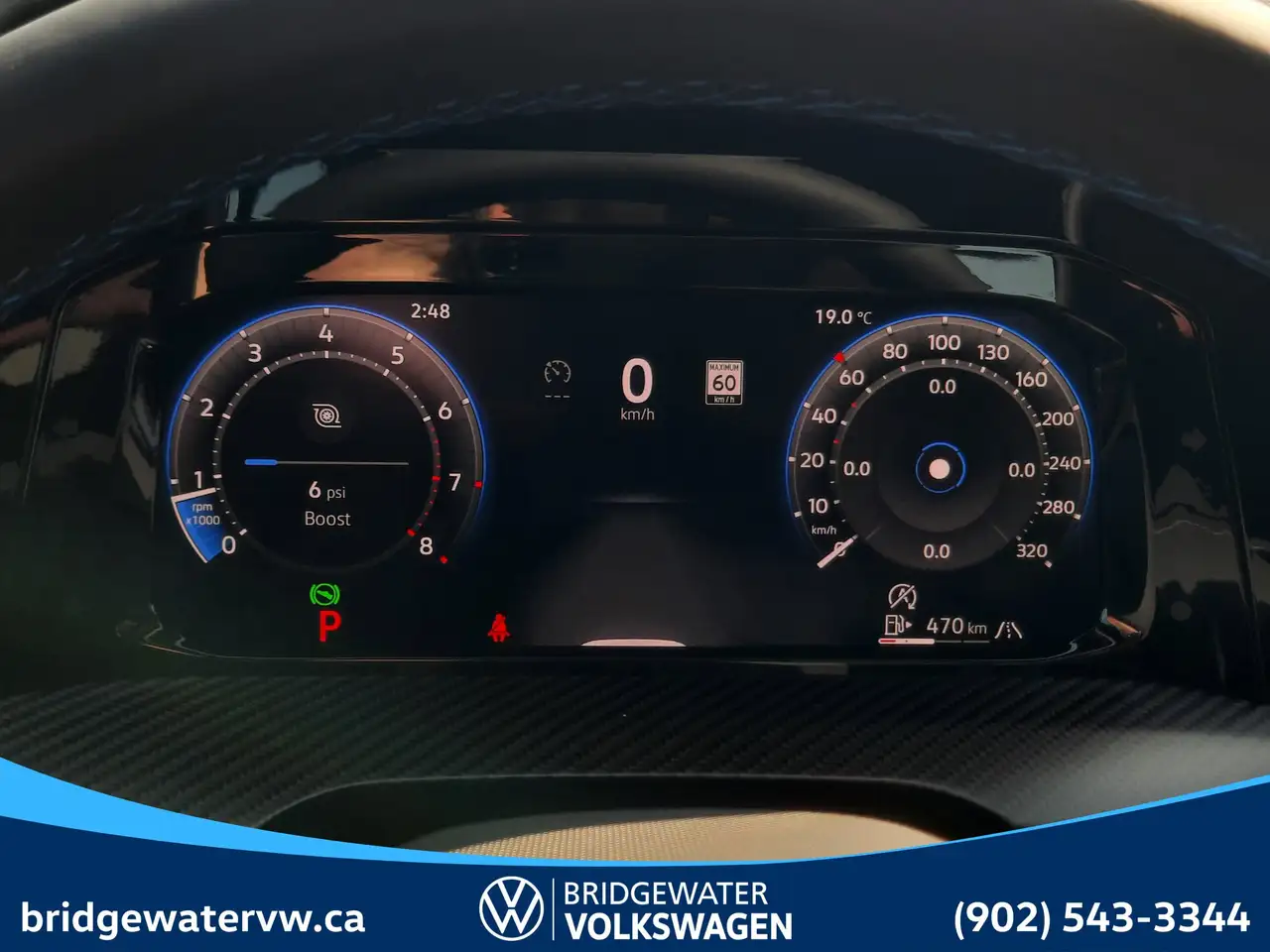 Volkswagen Golf R снимка Volkswagen Golf R