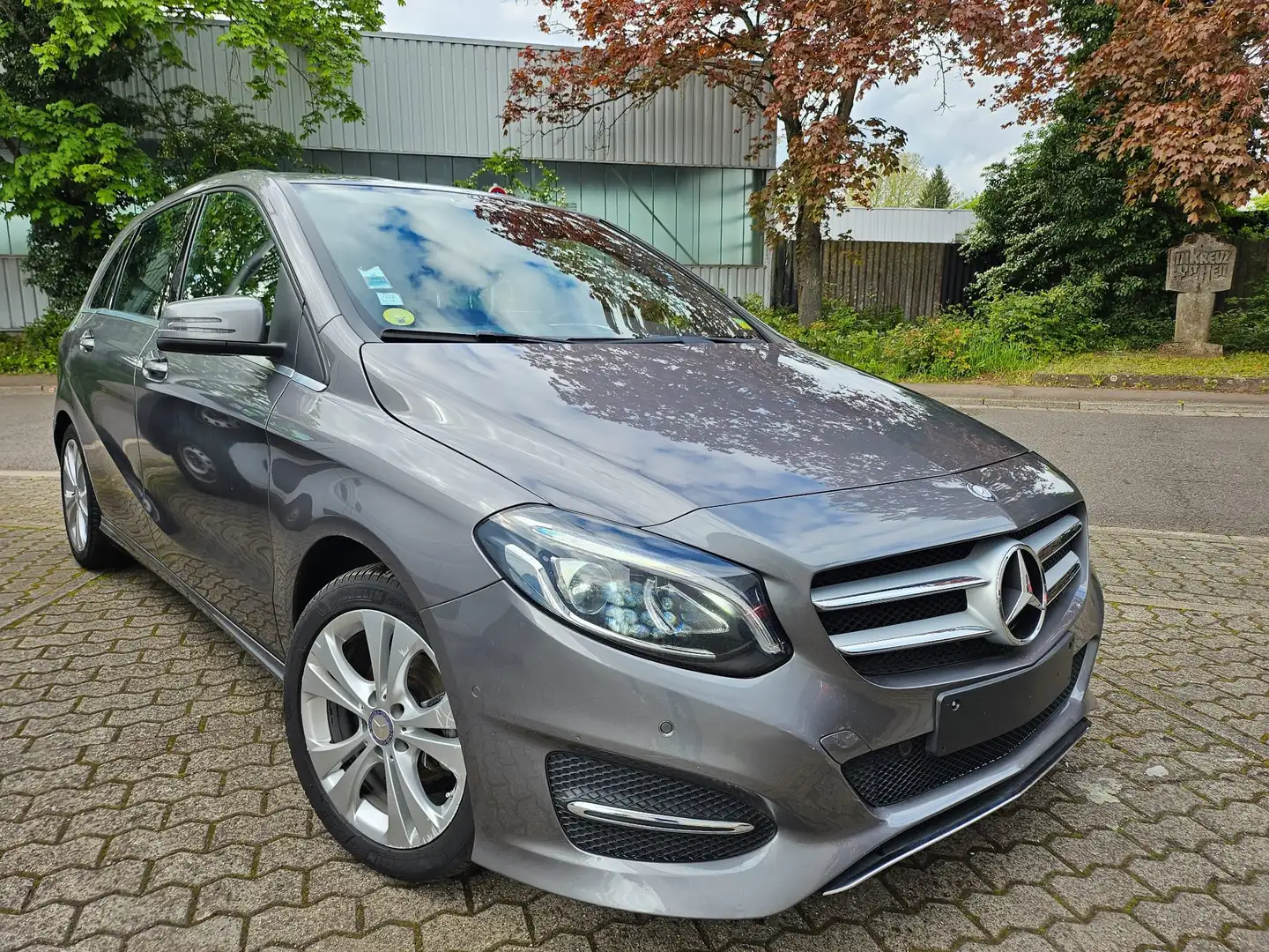 Mercedes-Benz B 180 B 180 CDI *NAVI*T-LEDER*KAMERA*LED* Gris - 1
