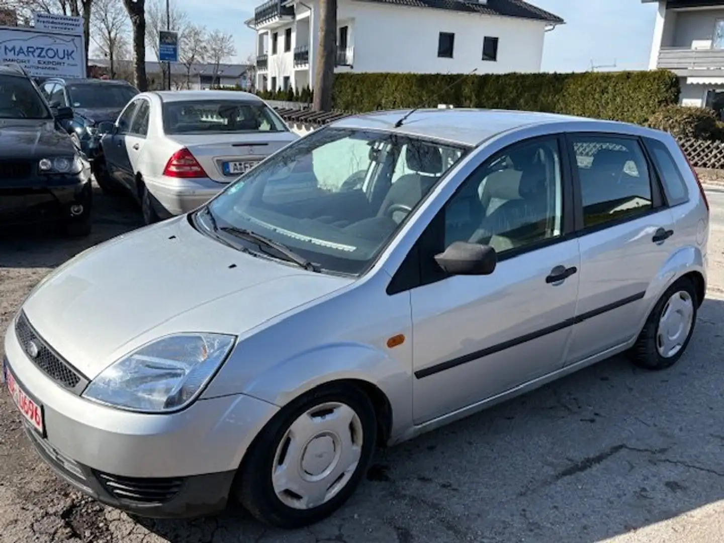 Ford Fiesta Fiesta  5-Türer 1.3 Ambiente Grau - 2