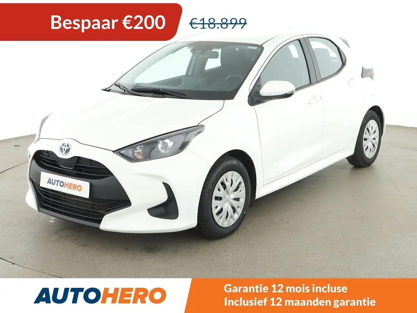 Toyota Yaris 1.5 Hybrid Blanc - 1