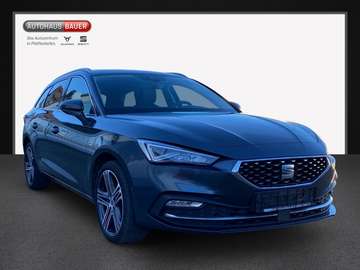 ST Xcellence 2.0TDI DSG AUTOM AHK ACC PARKLENK V+H