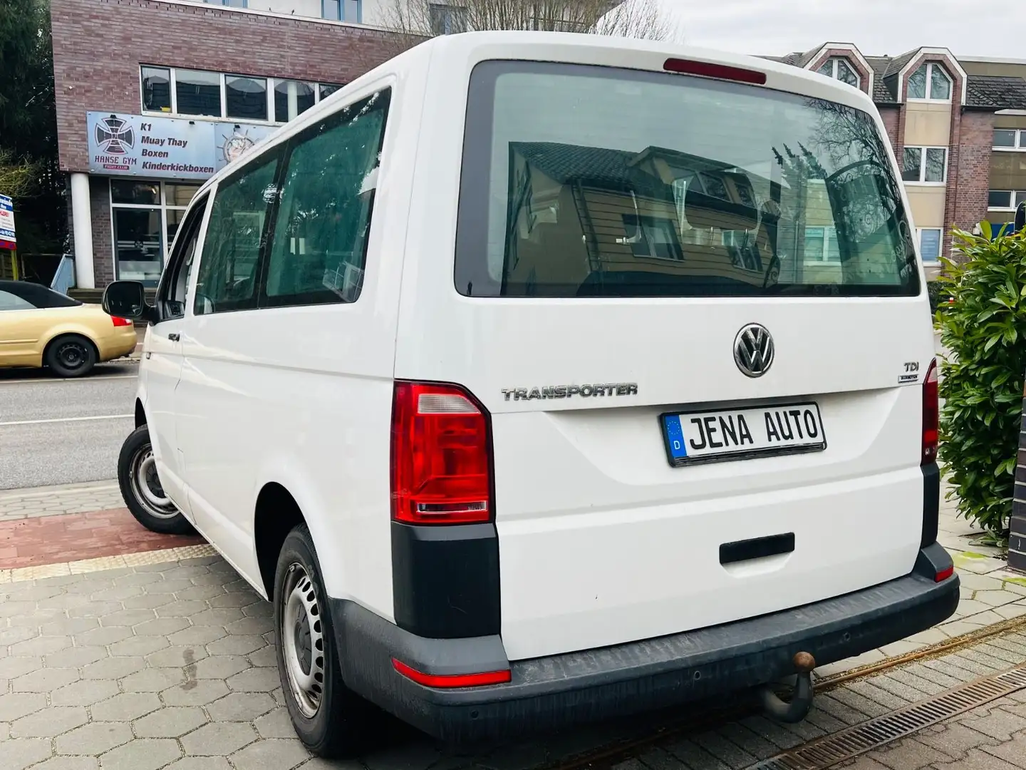 Volkswagen T6 Transporter T6 Klimaanlage 9.Sitzer EFH 2.Hand PDC ZV+FB Blanc - 2