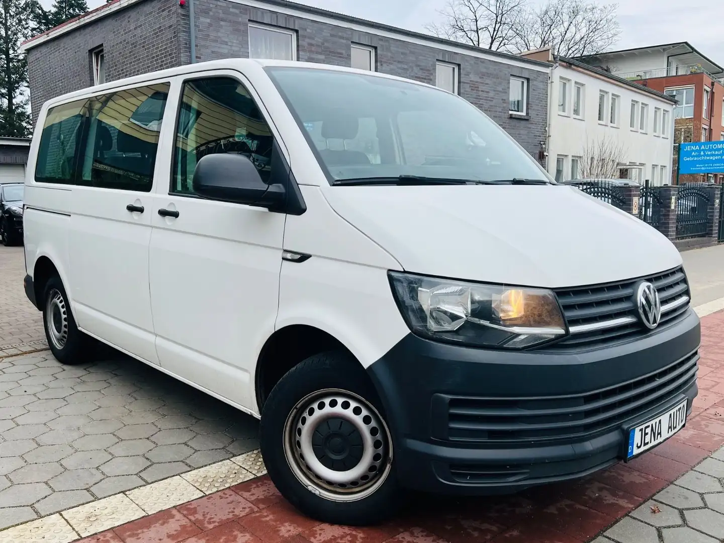 Volkswagen T6 Transporter T6 Klimaanlage 9.Sitzer EFH 2.Hand PDC ZV+FB Blanc - 1