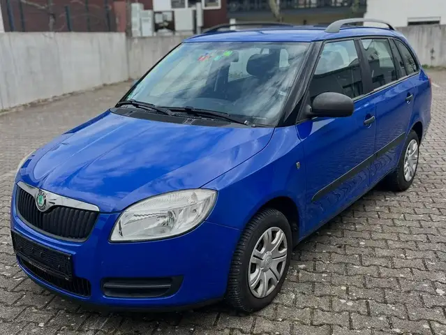 Skoda Fabia view 2