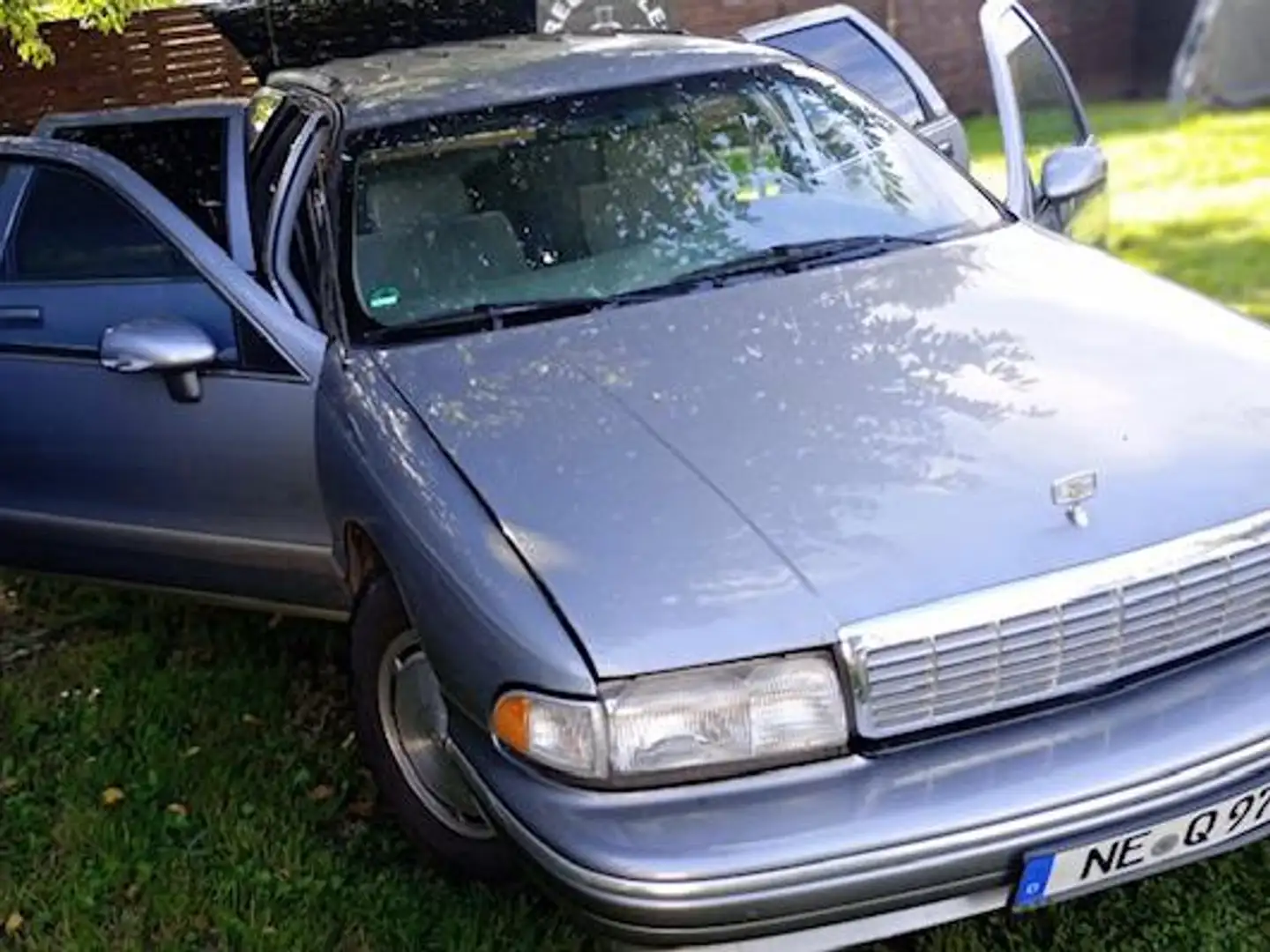 Chevrolet Caprice Silber - 2