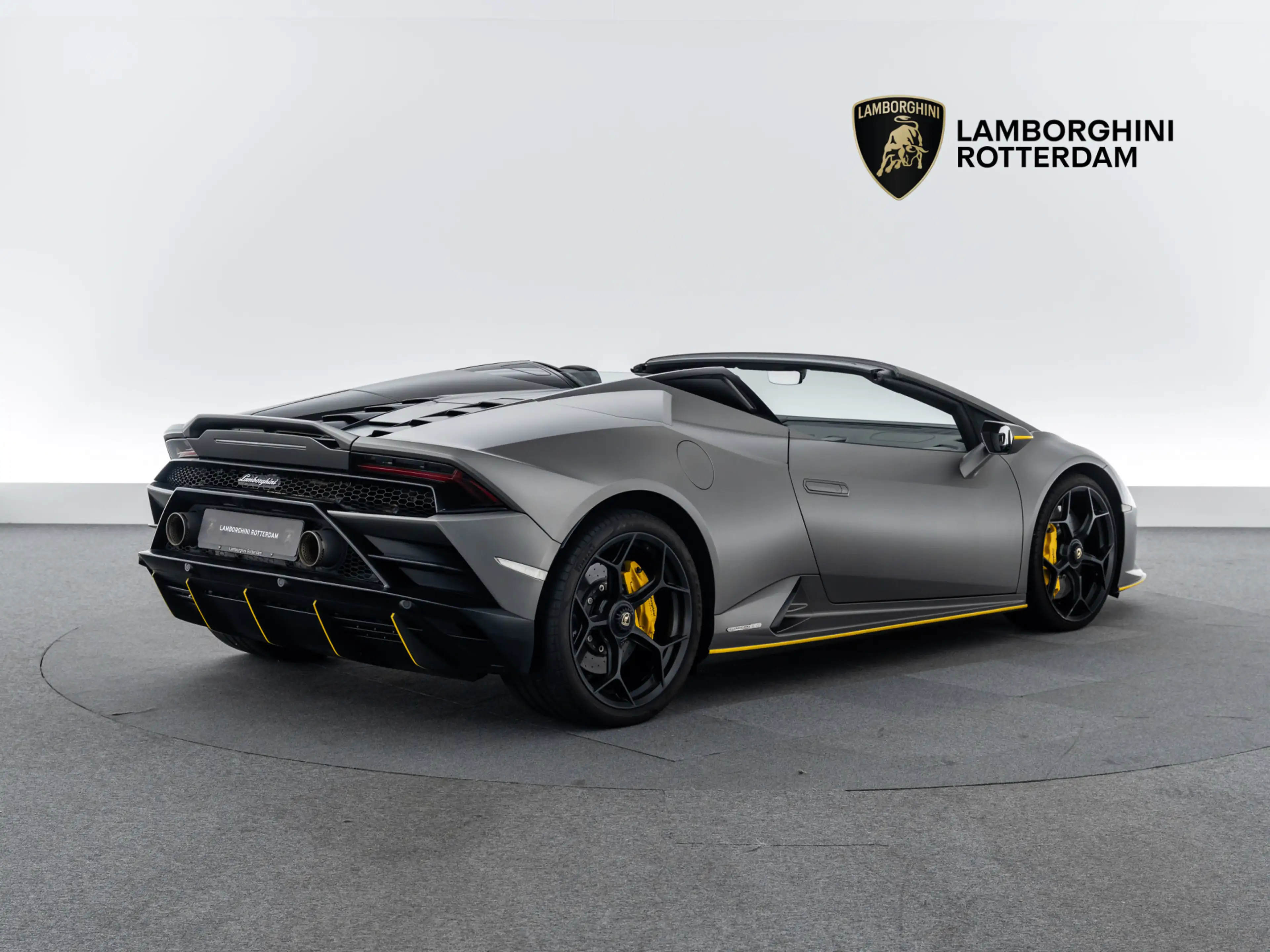 Lamborghini Huracán EVO Spyder I Grigio Titans I PPF I Full options — photo 3