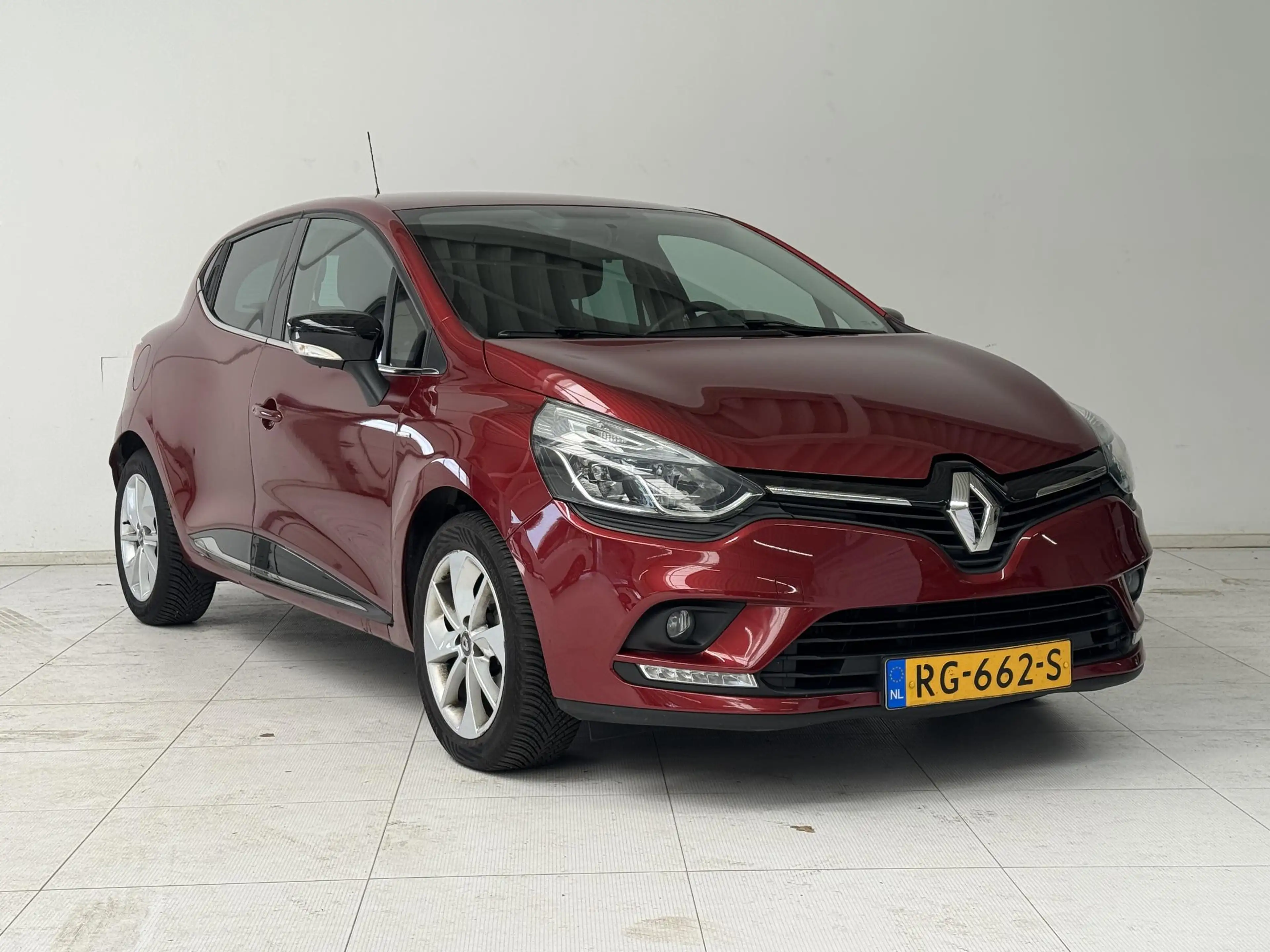Renault Clio 0.9 TCe Limited | Navigatie | Airco | Parkeersenso — photo 5
