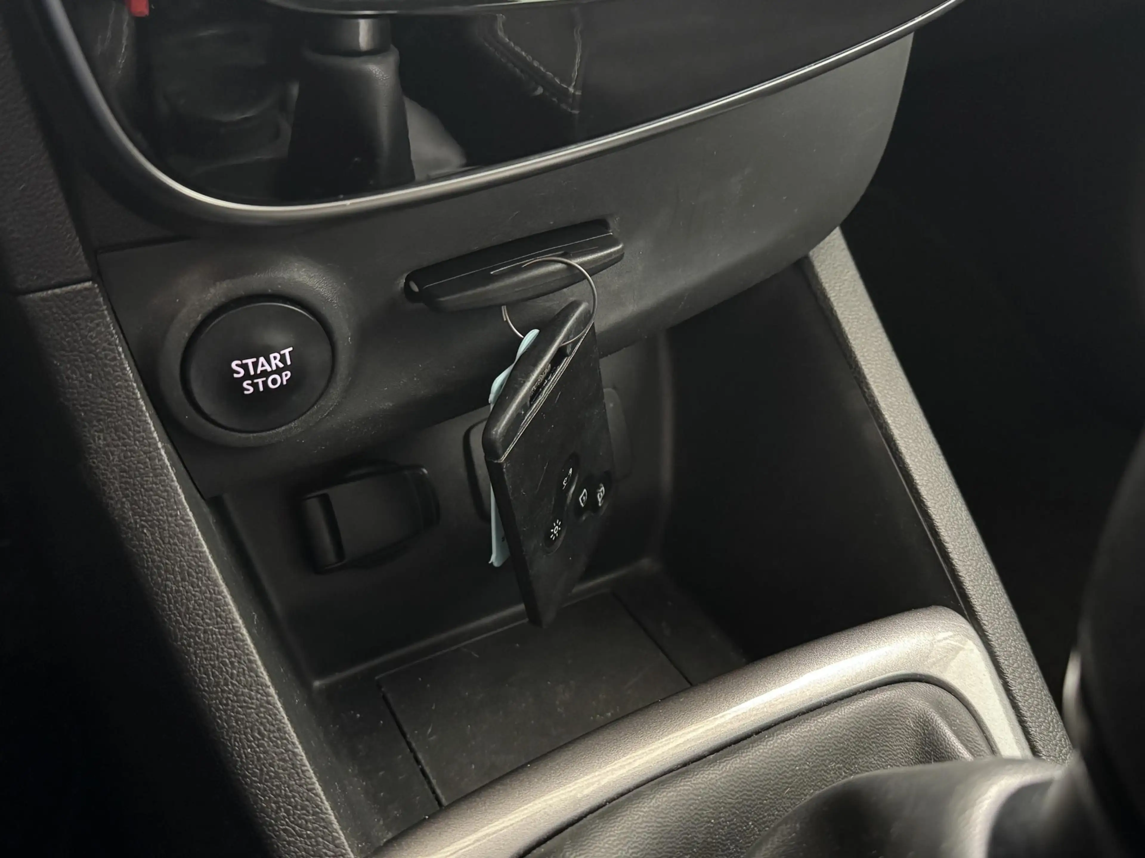 Renault Clio 0.9 TCe Limited | Navigatie | Airco | Parkeersenso — photo 20