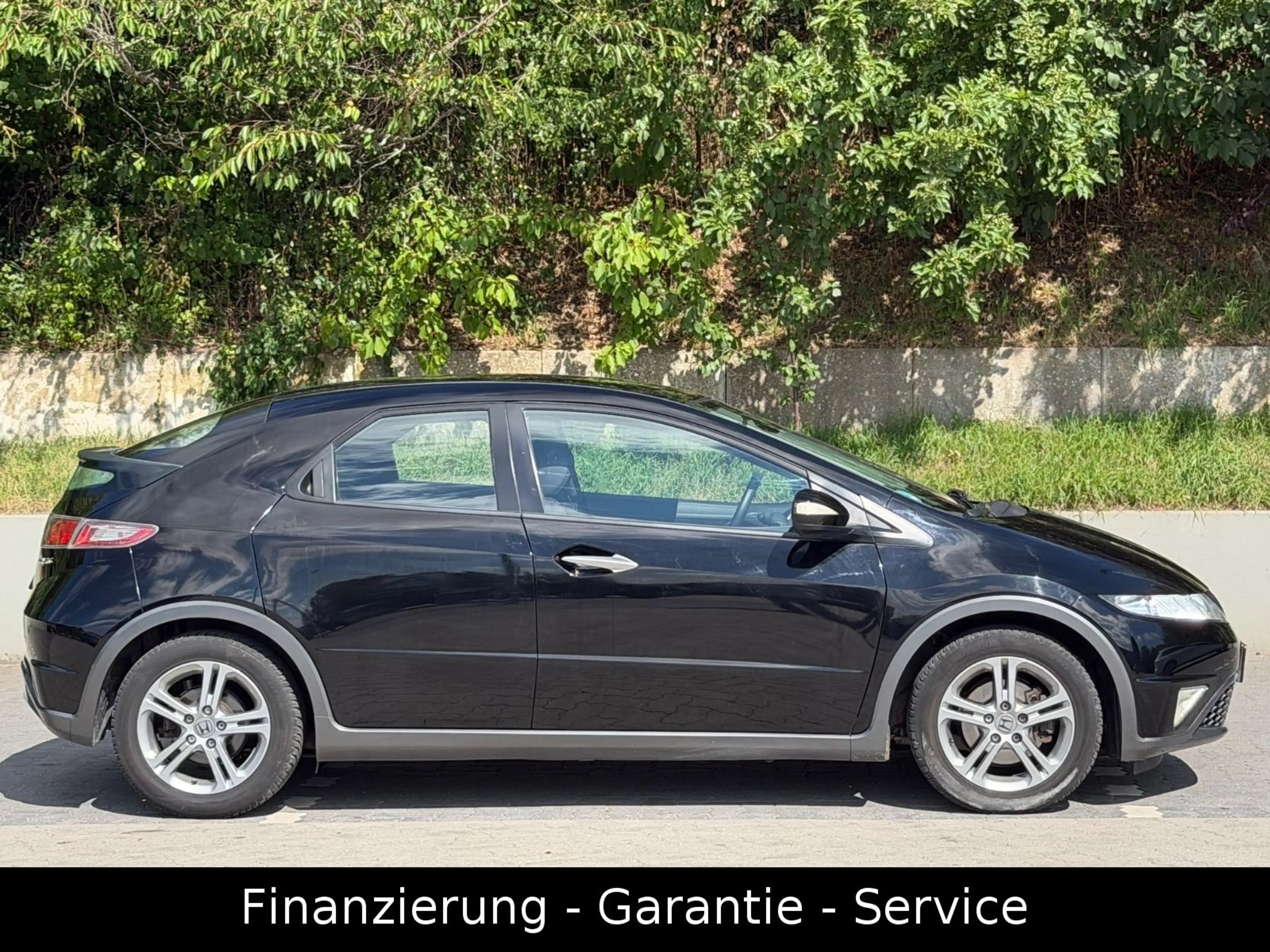 Honda Civic Lim. 5-trg. 1.4 Sport/KLIMA/TÜV NEU/PDC/AL — photo 4