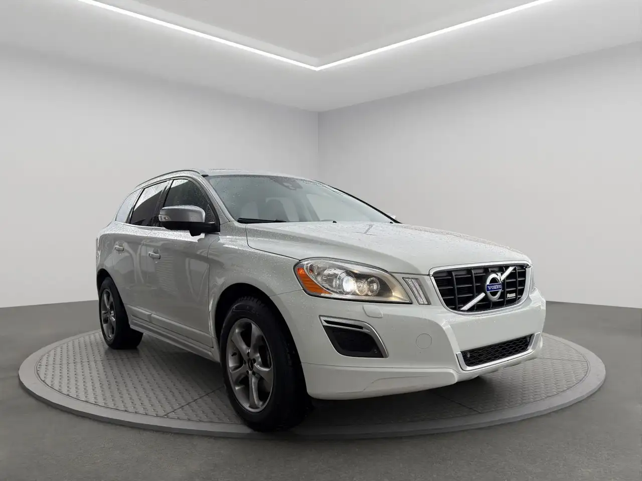 Volvo XC60 photo Volvo XC60