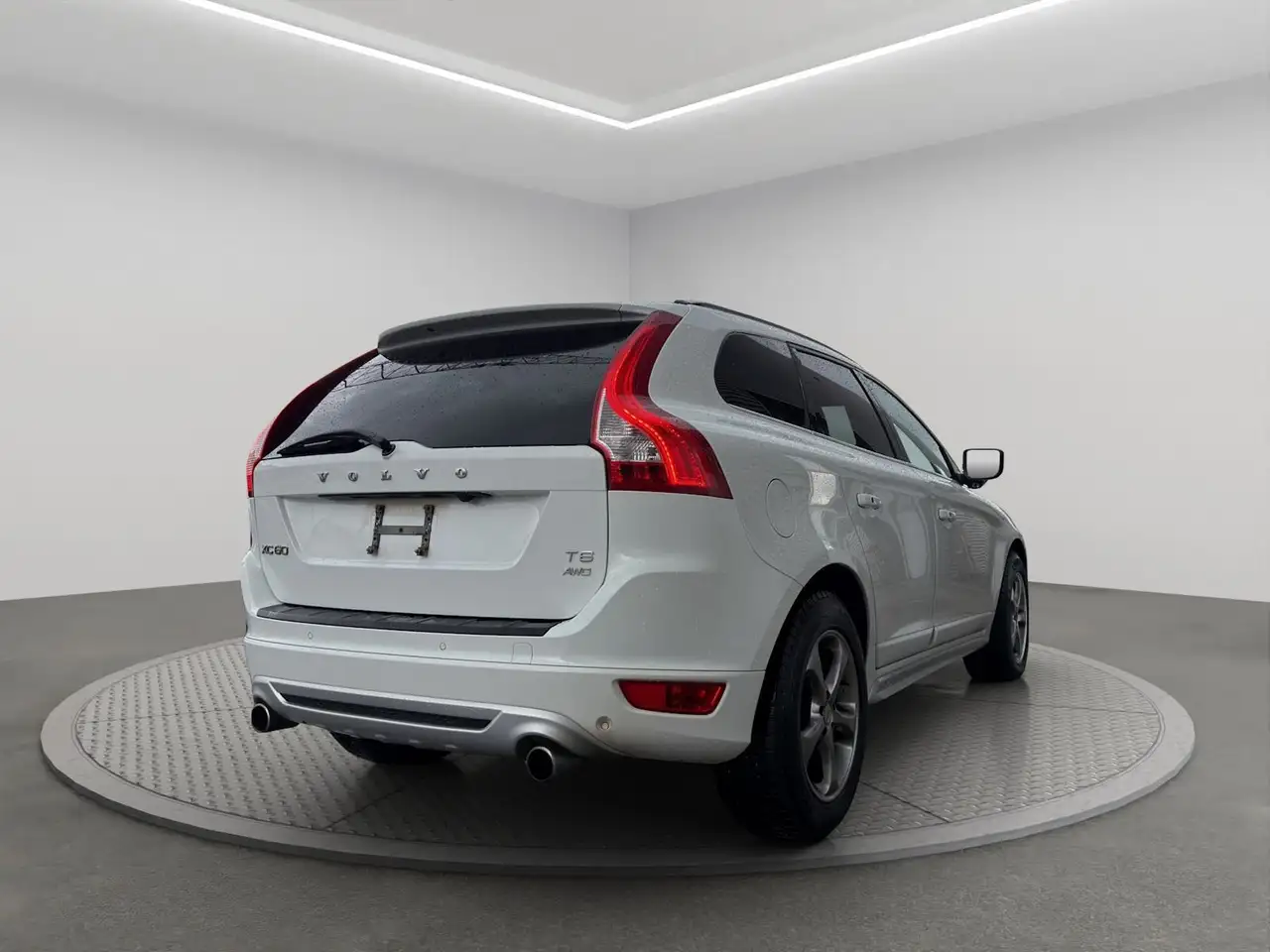 Volvo XC60 photo Volvo XC60