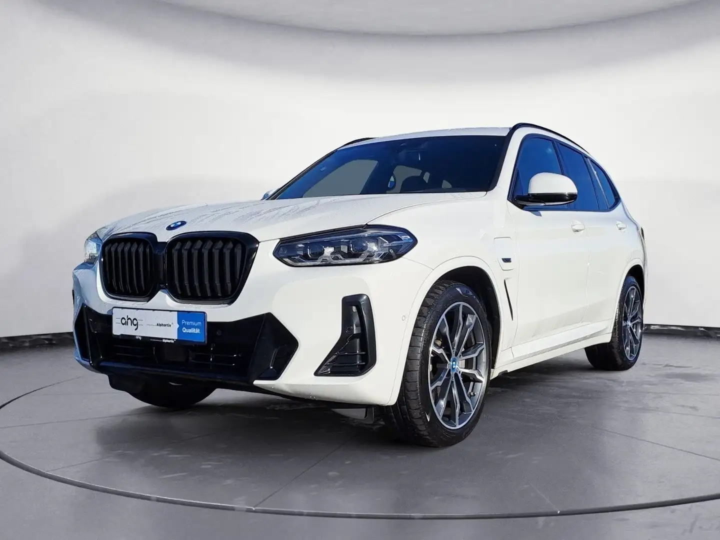BMW X3 M X3 xDrive30e M Sportpaket Navi LED Aktive Geschw Weiß - 2