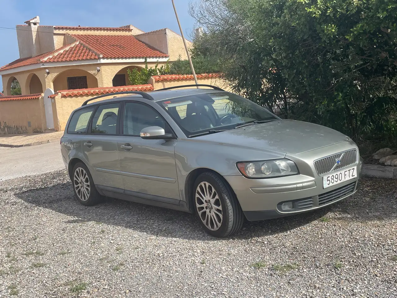 Volvo V50