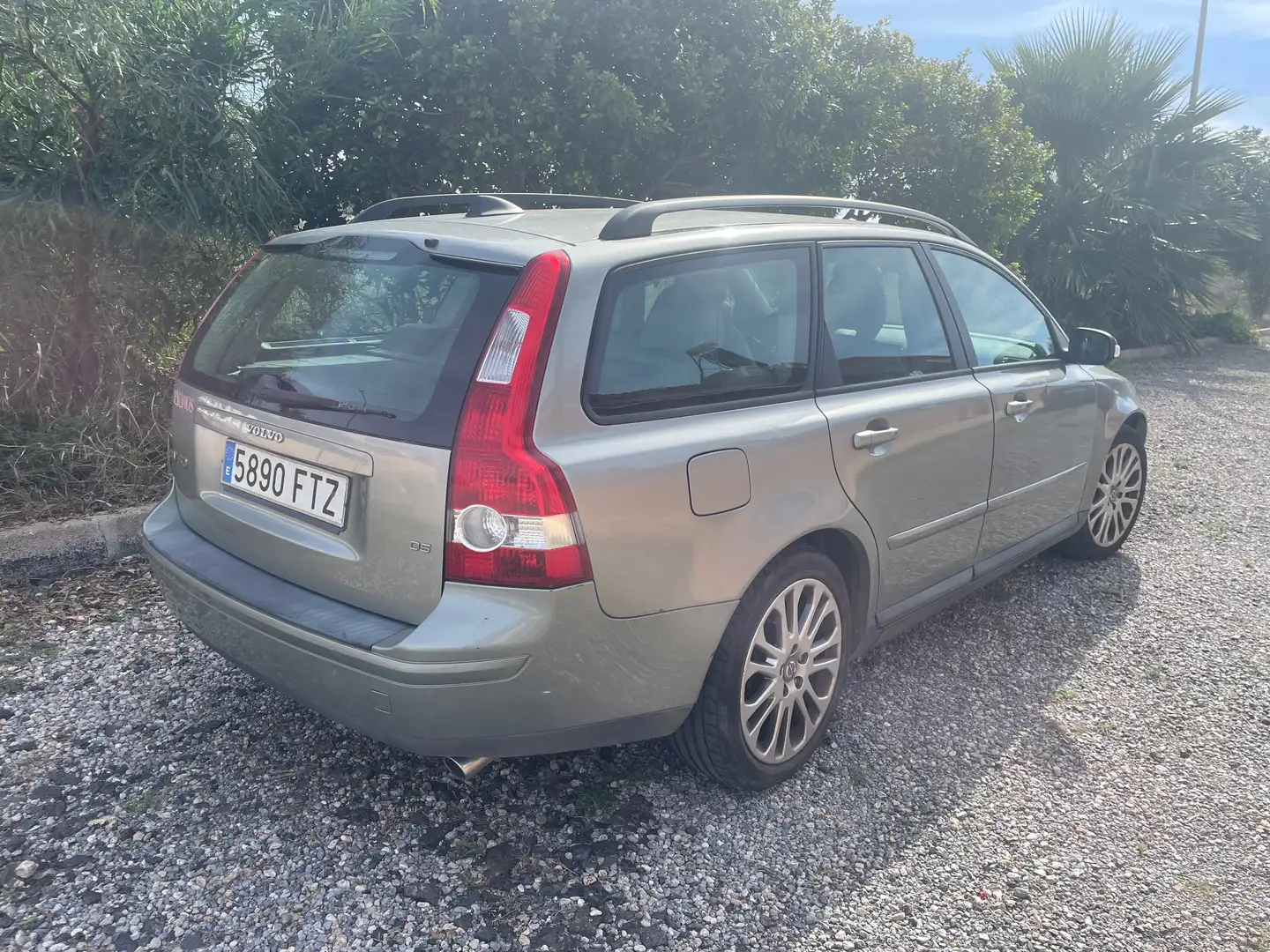 Volvo V50 V50 D5 Momentum Aut. Momentum Gris - 2