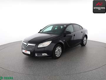 Insignia 2.0 CDTI TEMPOMAT,NAVI,TÜV,PDC,METALLIC