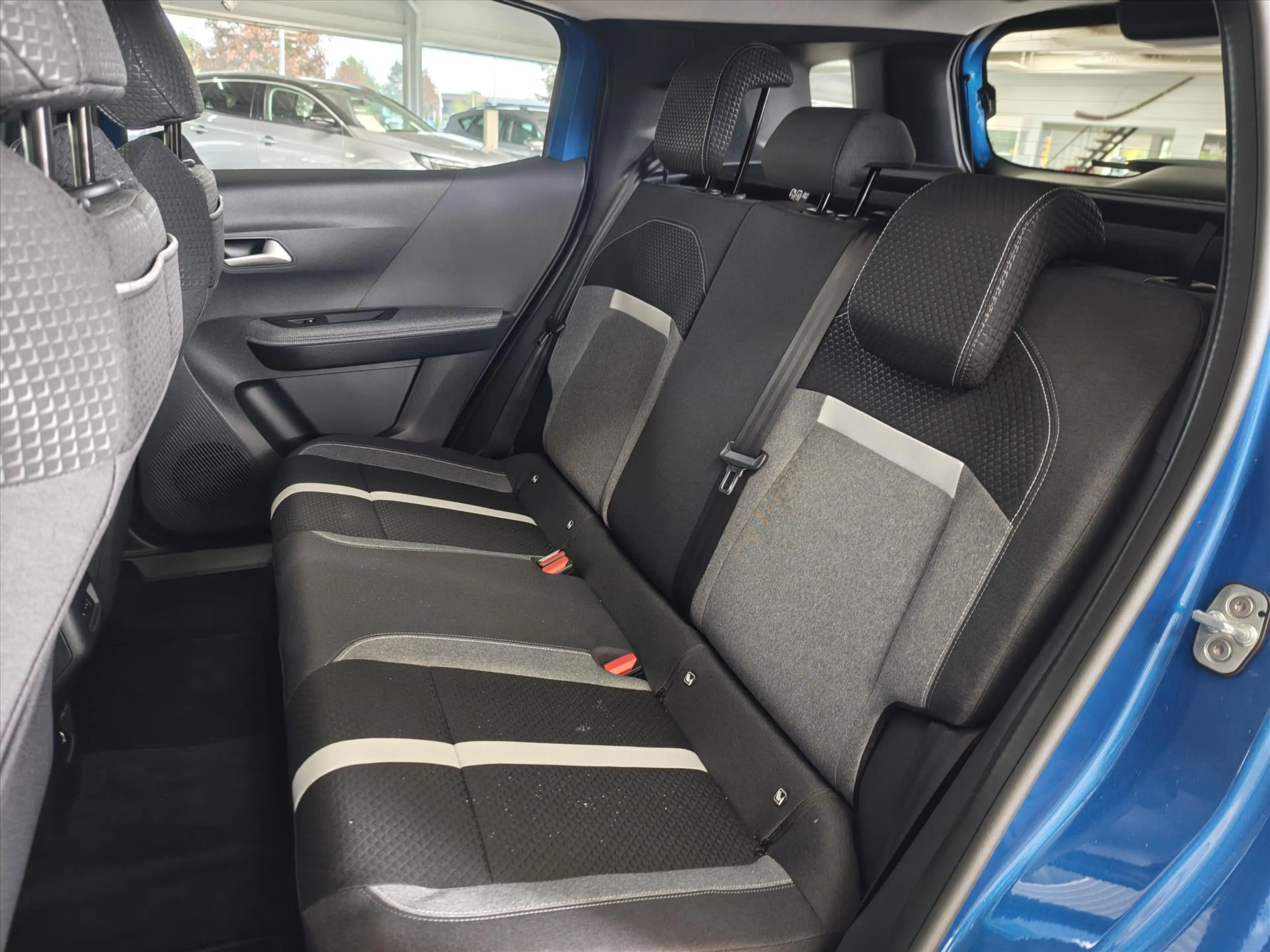 Opel Frontera 1.2 Turbo Hybrid 136pk eDCT GS *Navi/Winterpakket* — photo 4