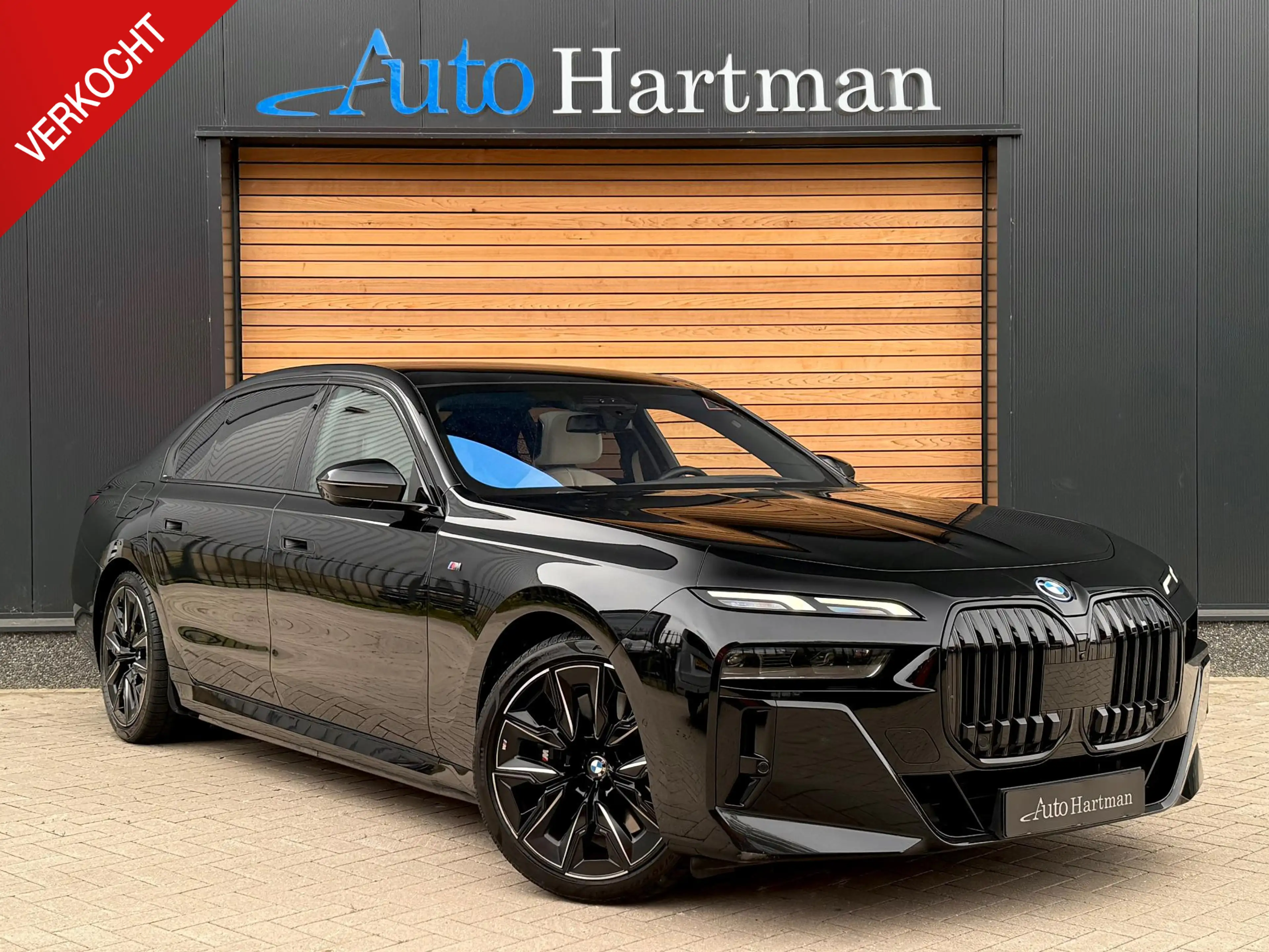 BMW 750 7-serie 750e xDrive MASSAGE|INNOVATIE-PACK|SKYLOUN