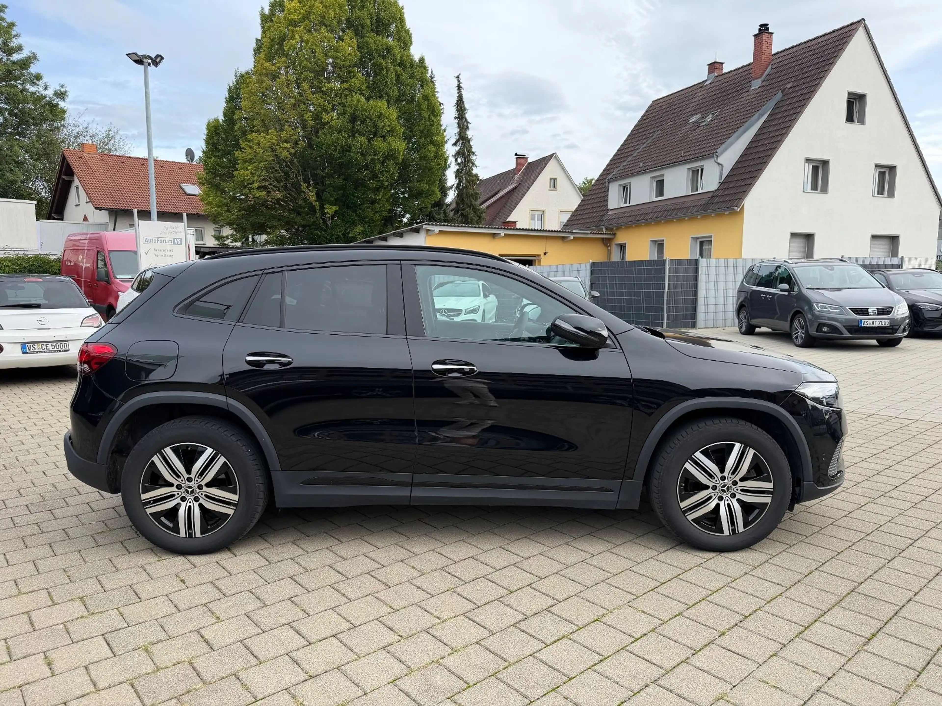Mercedes-Benz EQA 250+ MBUX*AHK*Rcam*Navi — photo 4