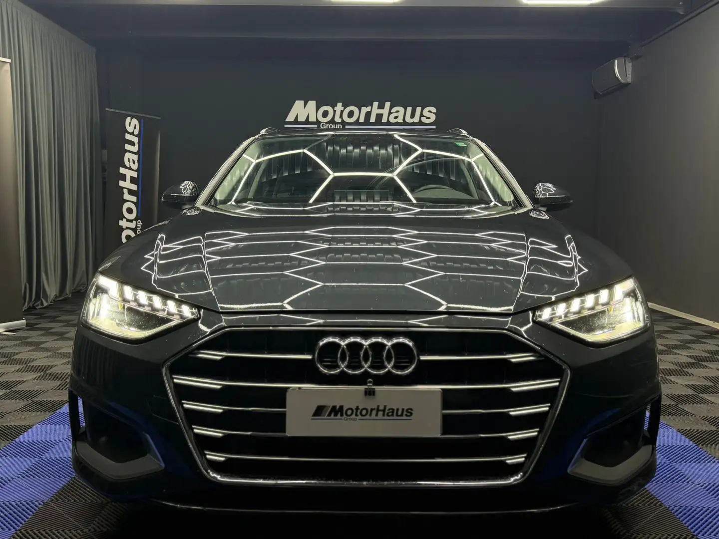 Audi A4 Avant 35 Tdi 163cv s-tronic Gris - 2