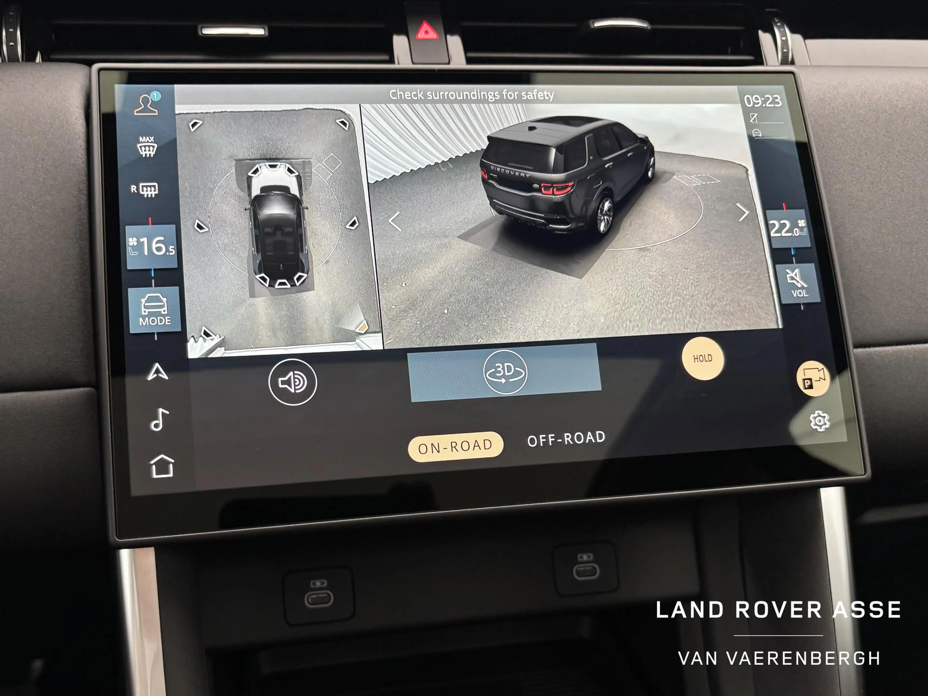 Land Rover Discovery Sport P270e S AWD — photo 15