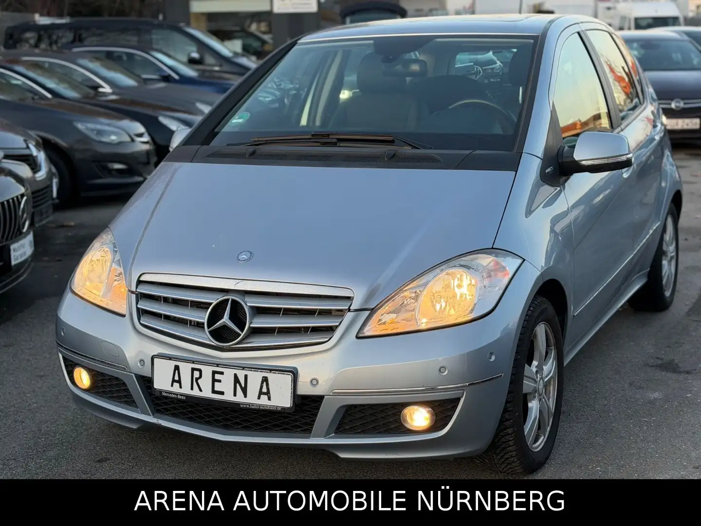 Mercedes-Benz A 200 A200 Automatik*Schiebedach*Teilleder*Parkhilfe Blau - 1