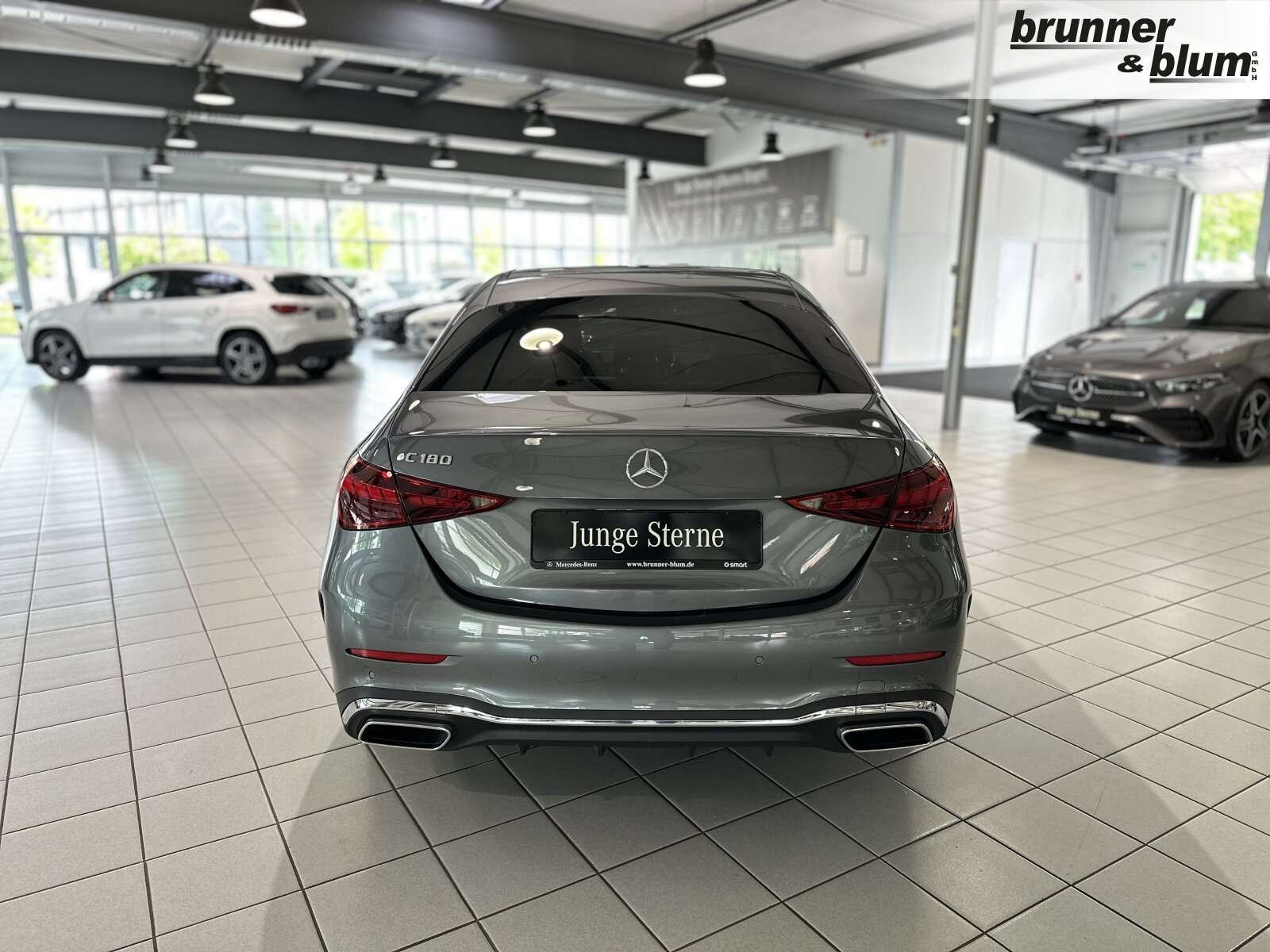 Mercedes-Benz C 180